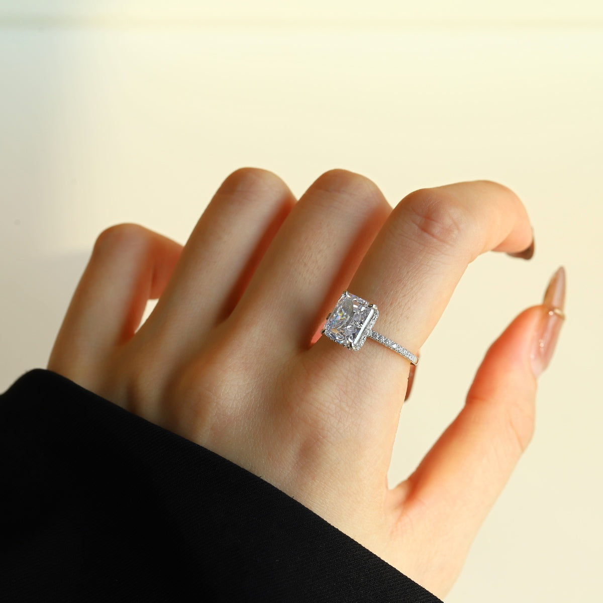[Regalia jewelry]4.0 Carat Luxurious Engagement Ring