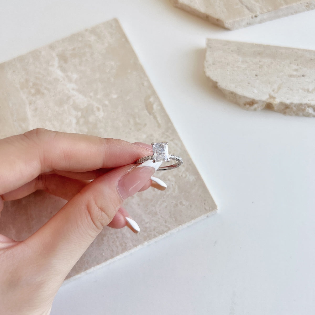 [Regalia jewelry]2.0 Carat Dazzling Sparkling Radiant Cut Party Ring