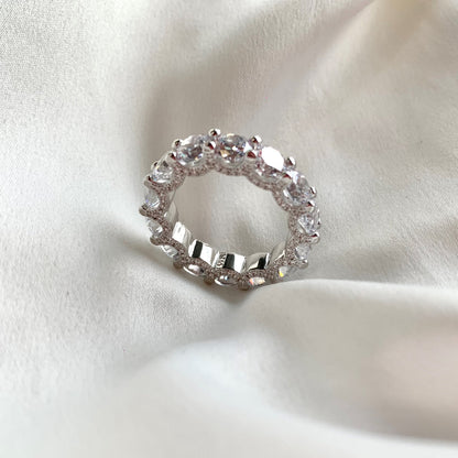 [Regalia jewelry]Gorgeous Round Cut Tennis Ring